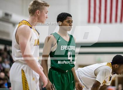 Thumbnail 1 in Mayflower v Episcopal (AAA 3A District Playoff) photogallery.