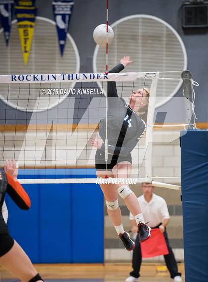 Thumbnail 2 in Rocklin vs. Roseville photogallery.