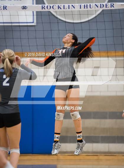 Thumbnail 1 in Rocklin vs. Roseville photogallery.