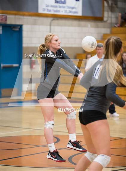 Thumbnail 3 in Rocklin vs. Roseville photogallery.