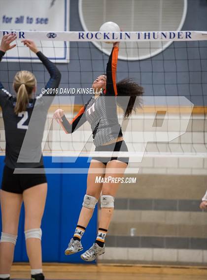 Thumbnail 2 in Rocklin vs. Roseville photogallery.
