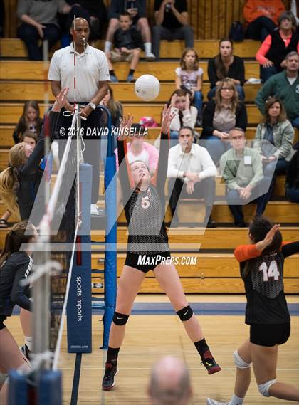 Thumbnail 2 in Rocklin vs. Roseville photogallery.