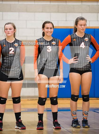 Thumbnail 1 in Rocklin vs. Roseville photogallery.