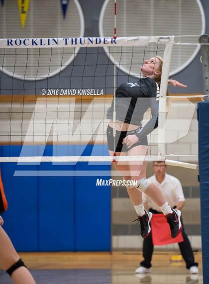 Thumbnail 1 in Rocklin vs. Roseville photogallery.