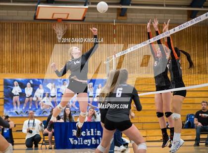 Thumbnail 1 in Rocklin vs. Roseville photogallery.