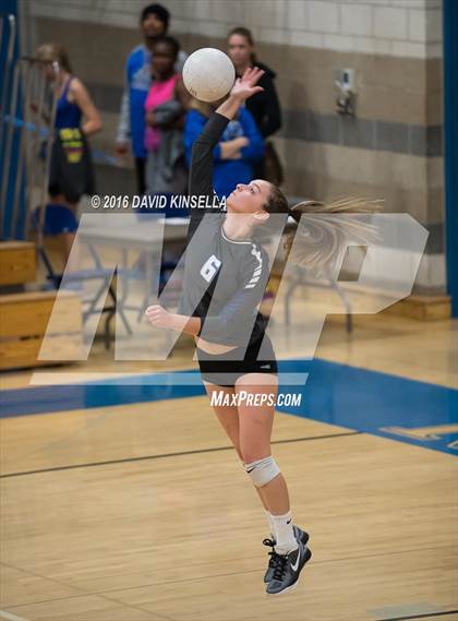 Thumbnail 1 in Rocklin vs. Roseville photogallery.