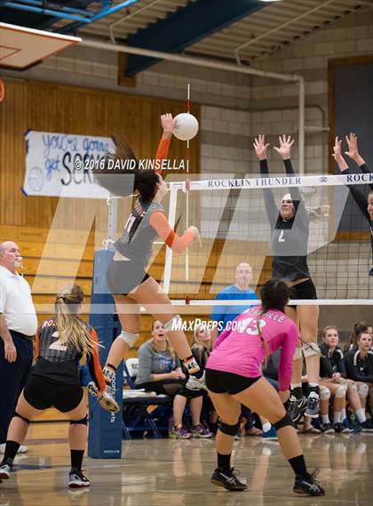 Thumbnail 1 in Rocklin vs. Roseville photogallery.