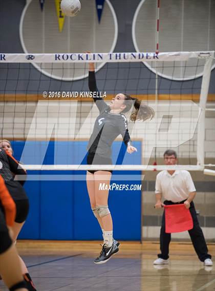 Thumbnail 2 in Rocklin vs. Roseville photogallery.