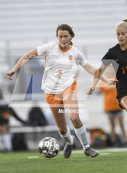 Thumbnail 3 in Sullivan Central @ Elizabethton (TSSAA District 1-AA Semifinal) photogallery.