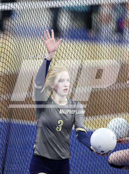 Thumbnail 2 in Discovery Canyon vs. Palmer Ridge (CHSAA 4A Pool IV Match 9) photogallery.