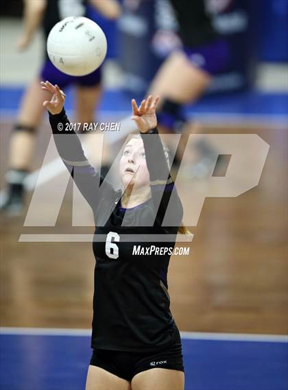 Thumbnail 1 in Discovery Canyon vs. Palmer Ridge (CHSAA 4A Pool IV Match 9) photogallery.
