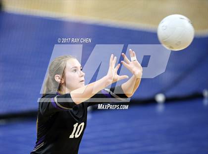 Thumbnail 3 in Discovery Canyon vs. Palmer Ridge (CHSAA 4A Pool IV Match 9) photogallery.