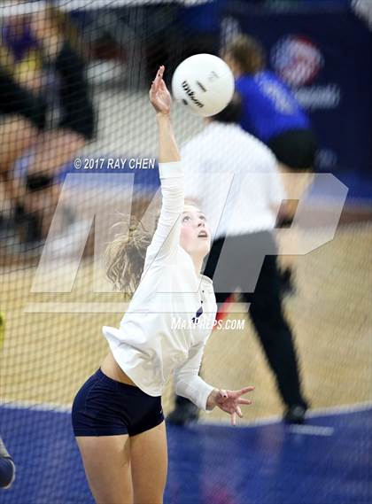 Thumbnail 1 in Discovery Canyon vs. Palmer Ridge (CHSAA 4A Pool IV Match 9) photogallery.