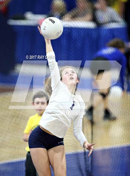 Thumbnail 2 in Discovery Canyon vs. Palmer Ridge (CHSAA 4A Pool IV Match 9) photogallery.