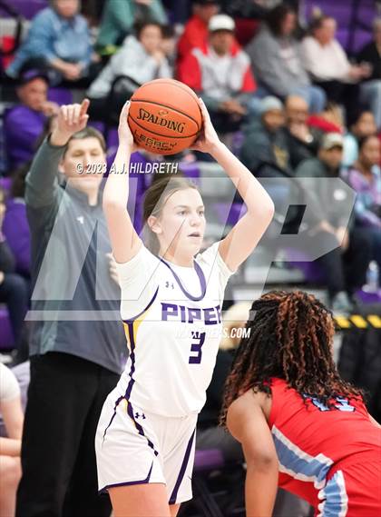 Thumbnail 1 in Shawnee Heights @ Piper photogallery.