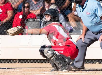 Thumbnail 3 in Eaton vs. Rocky Ford (CHSAA 3A Semifinal) photogallery.