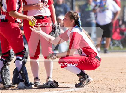 Thumbnail 1 in Eaton vs. Rocky Ford (CHSAA 3A Semifinal) photogallery.