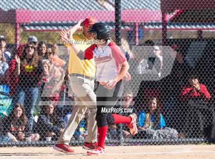 Thumbnail 3 in Eaton vs. Rocky Ford (CHSAA 3A Semifinal) photogallery.