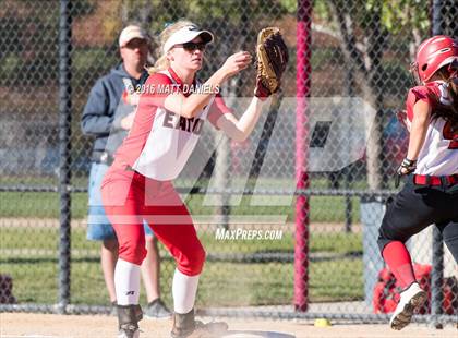 Thumbnail 2 in Eaton vs. Rocky Ford (CHSAA 3A Semifinal) photogallery.