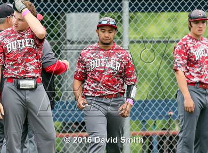 Thumbnail 2 in Butler @ Lexington (MSHSAA Class 3 Sectional) photogallery.
