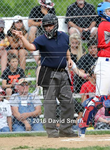 Thumbnail 2 in Butler @ Lexington (MSHSAA Class 3 Sectional) photogallery.