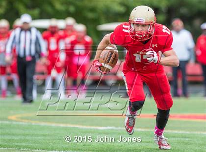 Thumbnail 3 in Paramus Catholic @ Bergen Catholic photogallery.