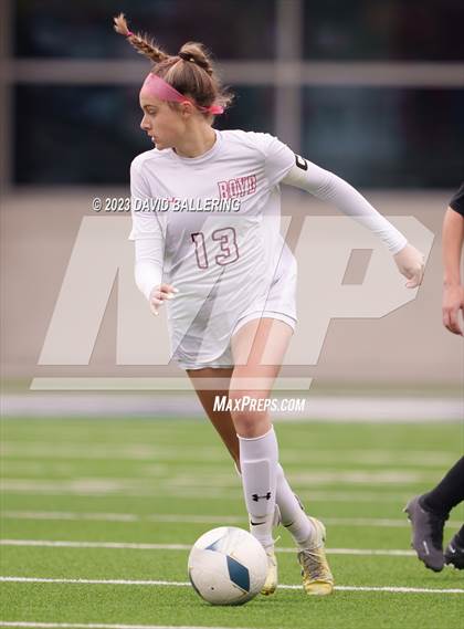 Thumbnail 1 in Boyd vs. Southlake Carroll (UIL 6A Regional Semifinal) photogallery.