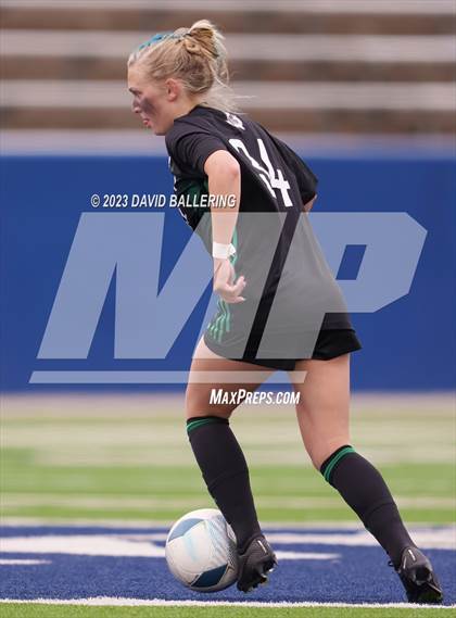 Thumbnail 1 in Boyd vs. Southlake Carroll (UIL 6A Regional Semifinal) photogallery.