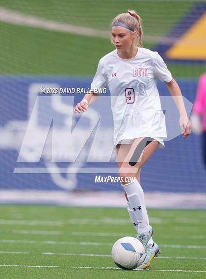 Thumbnail 2 in Boyd vs. Southlake Carroll (UIL 6A Regional Semifinal) photogallery.