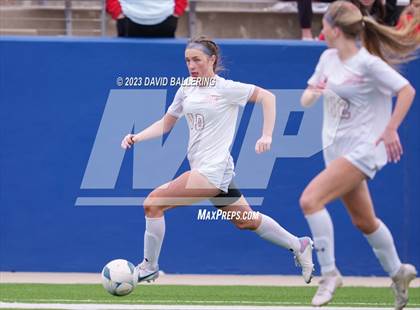 Thumbnail 1 in Boyd vs. Southlake Carroll (UIL 6A Regional Semifinal) photogallery.