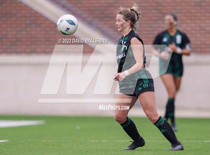 Thumbnail 3 in Boyd vs. Southlake Carroll (UIL 6A Regional Semifinal) photogallery.