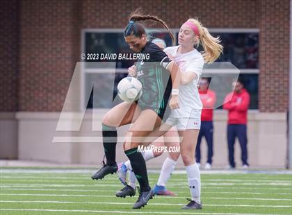 Thumbnail 3 in Boyd vs. Southlake Carroll (UIL 6A Regional Semifinal) photogallery.