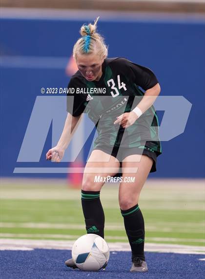 Thumbnail 2 in Boyd vs. Southlake Carroll (UIL 6A Regional Semifinal) photogallery.