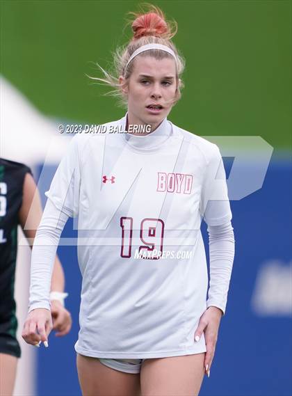 Thumbnail 3 in Boyd vs. Southlake Carroll (UIL 6A Regional Semifinal) photogallery.