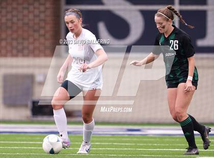Thumbnail 2 in Boyd vs. Southlake Carroll (UIL 6A Regional Semifinal) photogallery.