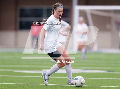 Thumbnail 3 in Boyd vs. Southlake Carroll (UIL 6A Regional Semifinal) photogallery.