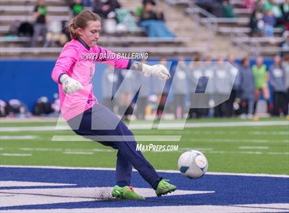Thumbnail 1 in Boyd vs. Southlake Carroll (UIL 6A Regional Semifinal) photogallery.