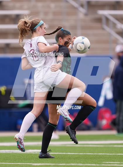 Thumbnail 3 in Boyd vs. Southlake Carroll (UIL 6A Regional Semifinal) photogallery.