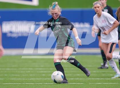 Thumbnail 1 in Boyd vs. Southlake Carroll (UIL 6A Regional Semifinal) photogallery.