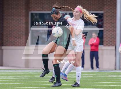 Thumbnail 1 in Boyd vs. Southlake Carroll (UIL 6A Regional Semifinal) photogallery.
