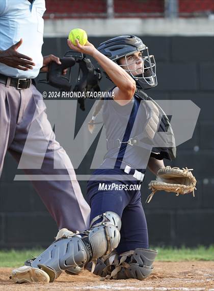 Thumbnail 3 in Lamar Consolidated @ Terry photogallery.