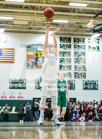 Thumbnail 1 in Woodgrove @ Loudoun Valley photogallery.
