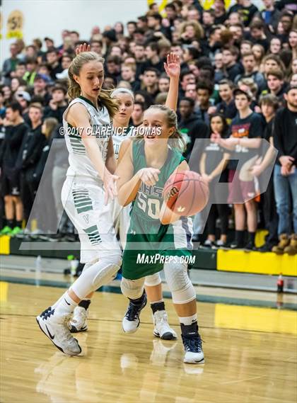 Thumbnail 3 in Woodgrove @ Loudoun Valley photogallery.