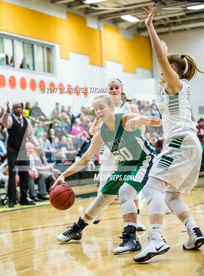Thumbnail 3 in Woodgrove @ Loudoun Valley photogallery.