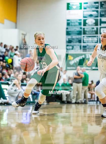 Thumbnail 1 in Woodgrove @ Loudoun Valley photogallery.