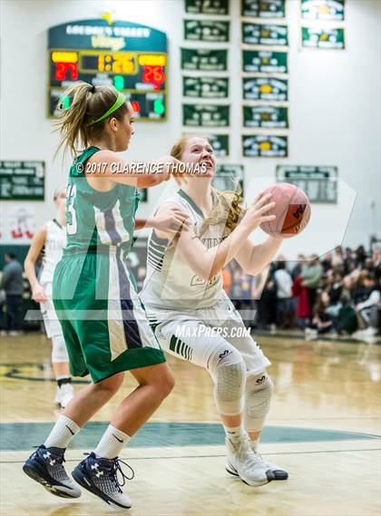 Thumbnail 1 in Woodgrove @ Loudoun Valley photogallery.
