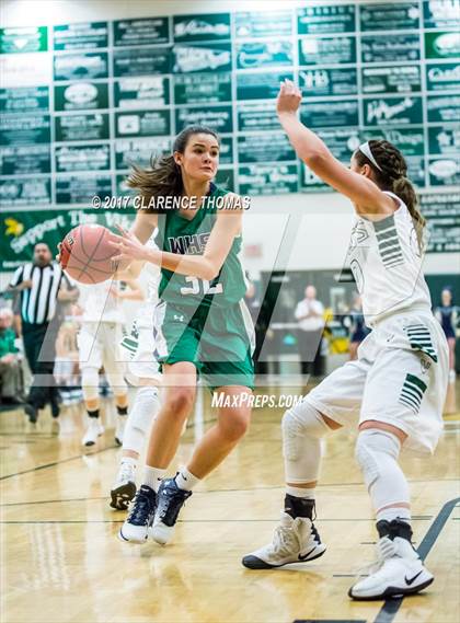 Thumbnail 1 in Woodgrove @ Loudoun Valley photogallery.