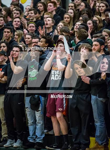 Thumbnail 1 in Woodgrove @ Loudoun Valley photogallery.