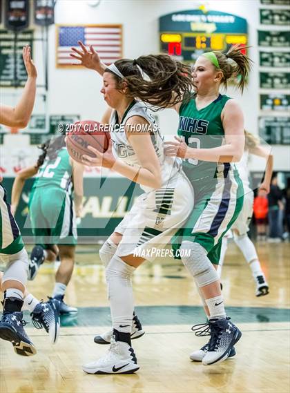 Thumbnail 1 in Woodgrove @ Loudoun Valley photogallery.