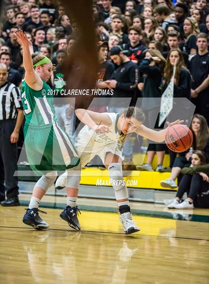 Thumbnail 3 in Woodgrove @ Loudoun Valley photogallery.